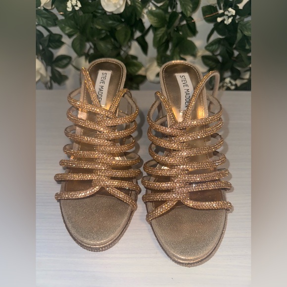 Steve Madden Glittering Gold Strappy Heels - Picture 1 of 6